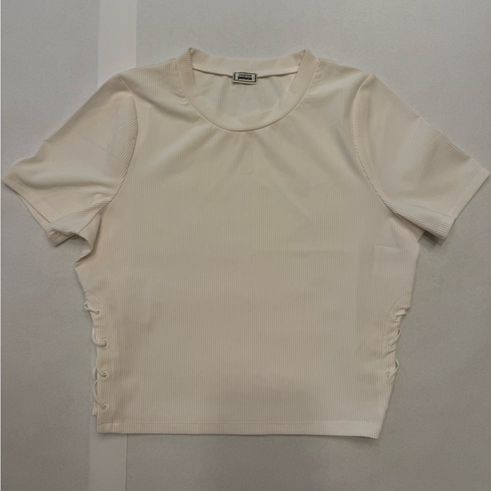 Chic Cream Short Sleeve Top with Side Buttons